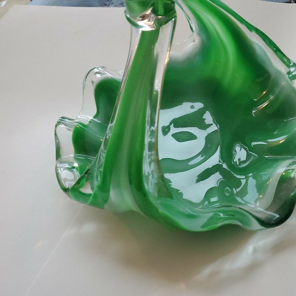 Vintage Green Depression Glass Unique Curved Swirl Candy Dish w/Handle 8x7x6 - Picture 5 of 7